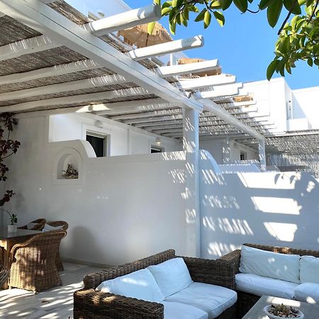 Artemis Hotel Antiparos Town エクステリア 写真