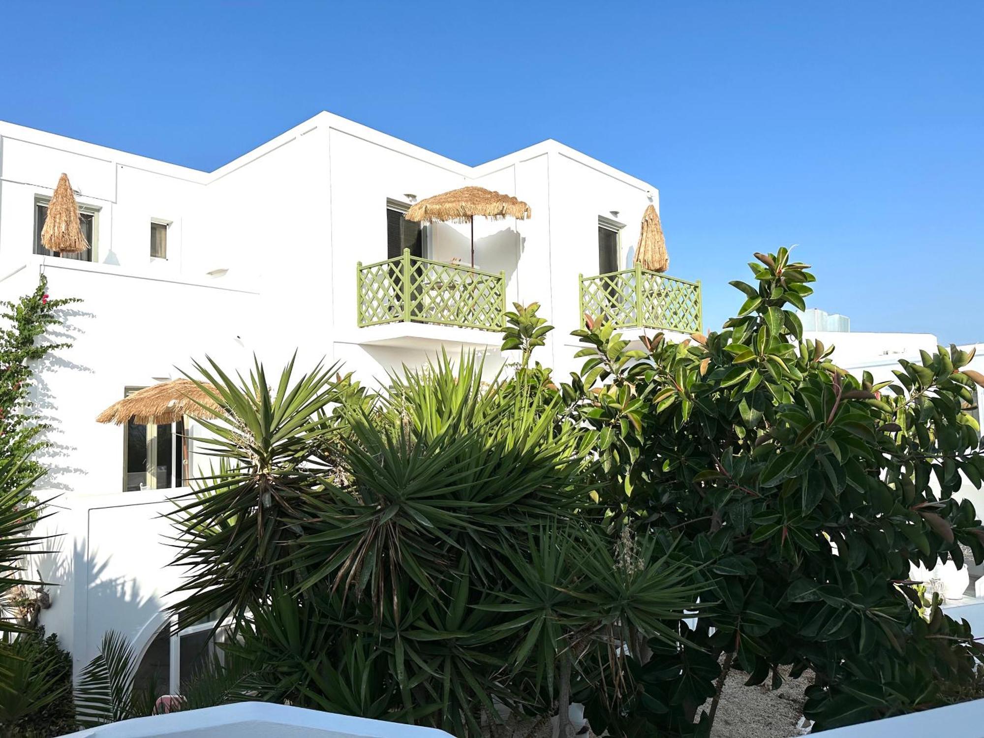 Artemis Hotel Antiparos Town エクステリア 写真